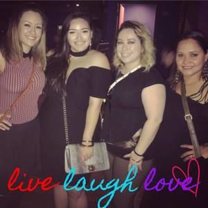 Meet your Posher, Adriana